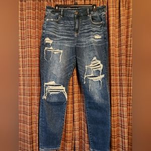 Patched Curvy Jeggings